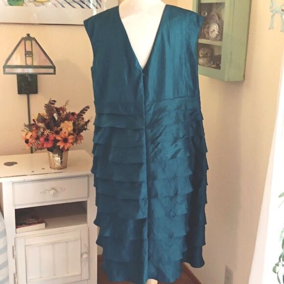 Dressbarn Woman Teal Dressy Dress - Picture 5 of 11